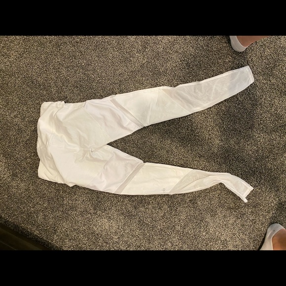 Alo white leggings see through mesh - Picture 2 of 3